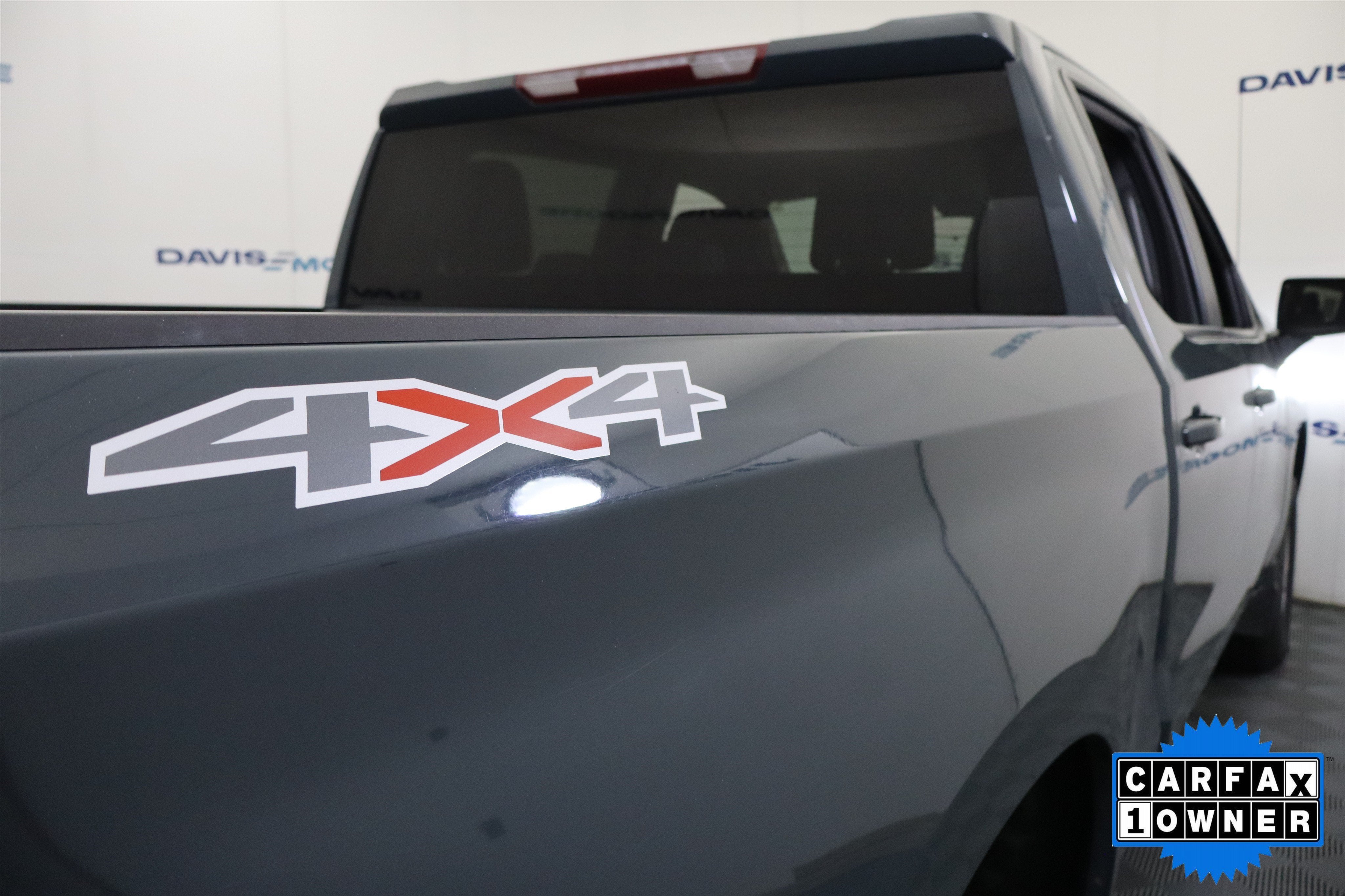 2025 Chevrolet Silverado 1500 LT Crew Cab 4WD