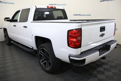 2018 Chevrolet Silverado 1500 Custom Crew Cab 4WD
