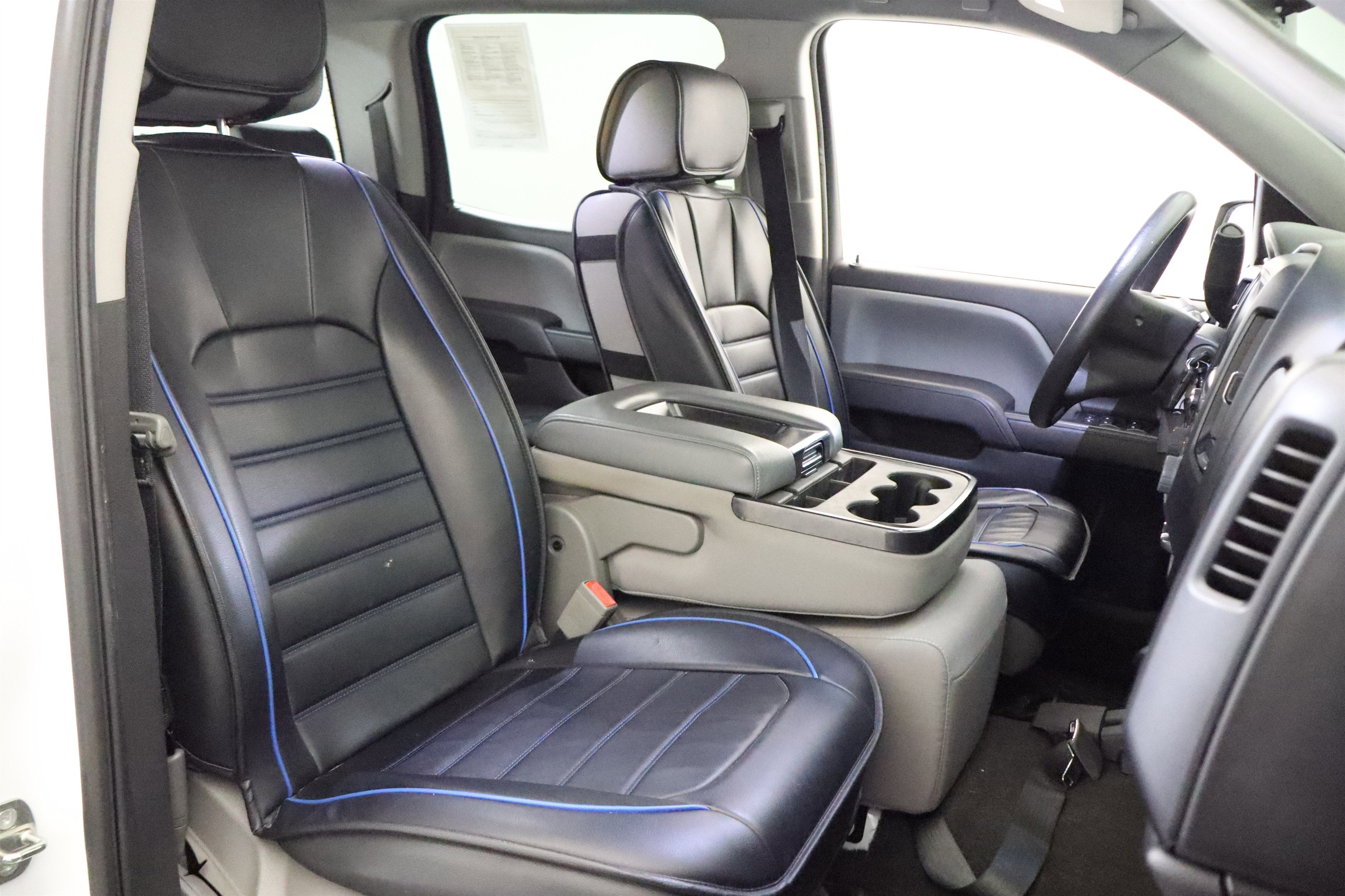 2018 Chevrolet Silverado 1500 Custom Crew Cab 4WD
