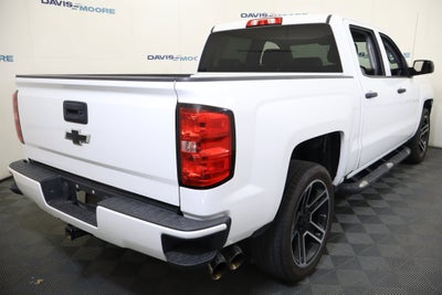 2018 Chevrolet Silverado 1500 Custom Crew Cab 4WD