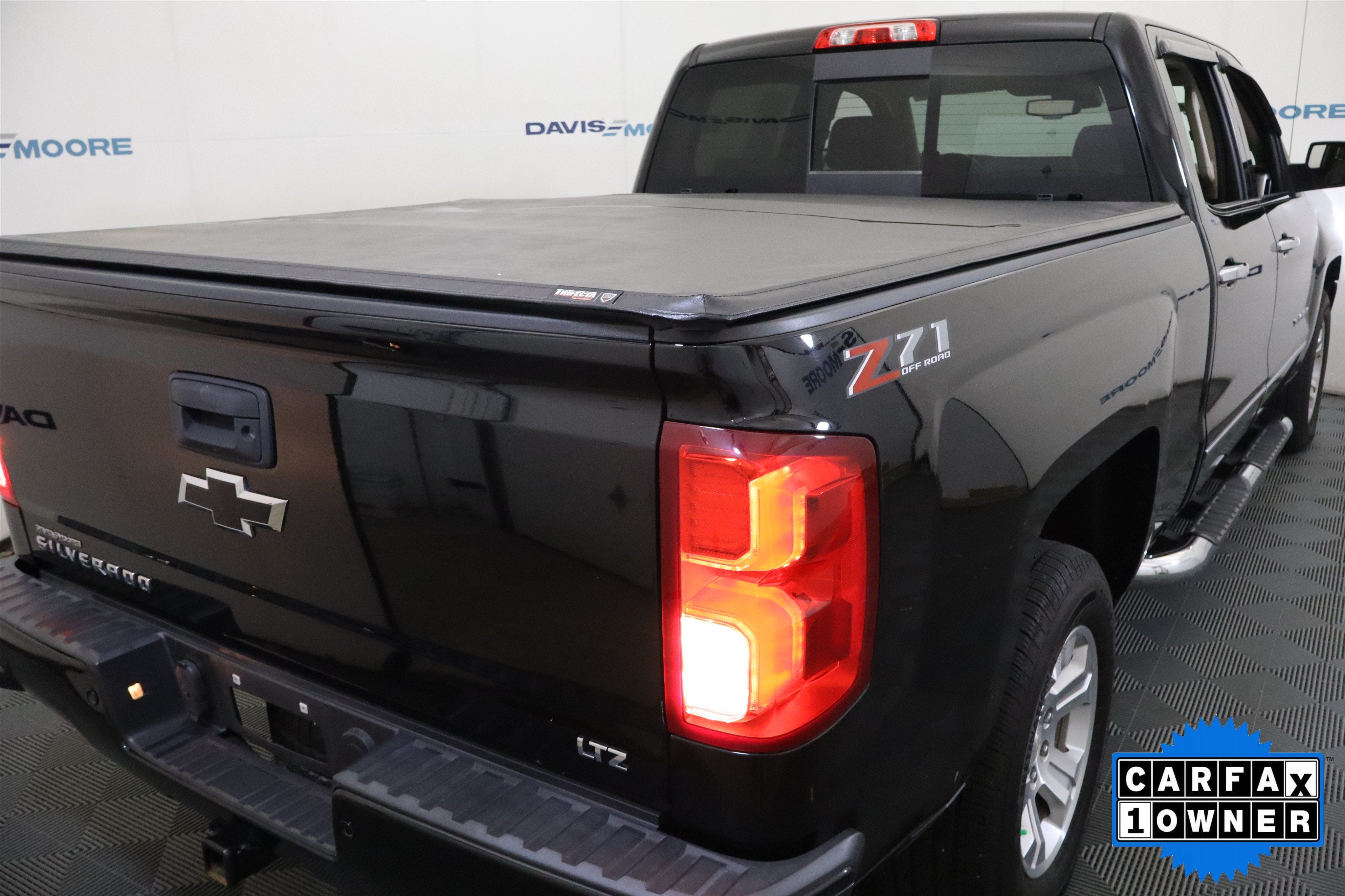 2018 Chevrolet Silverado 1500 LTZ Crew Cab 4WD