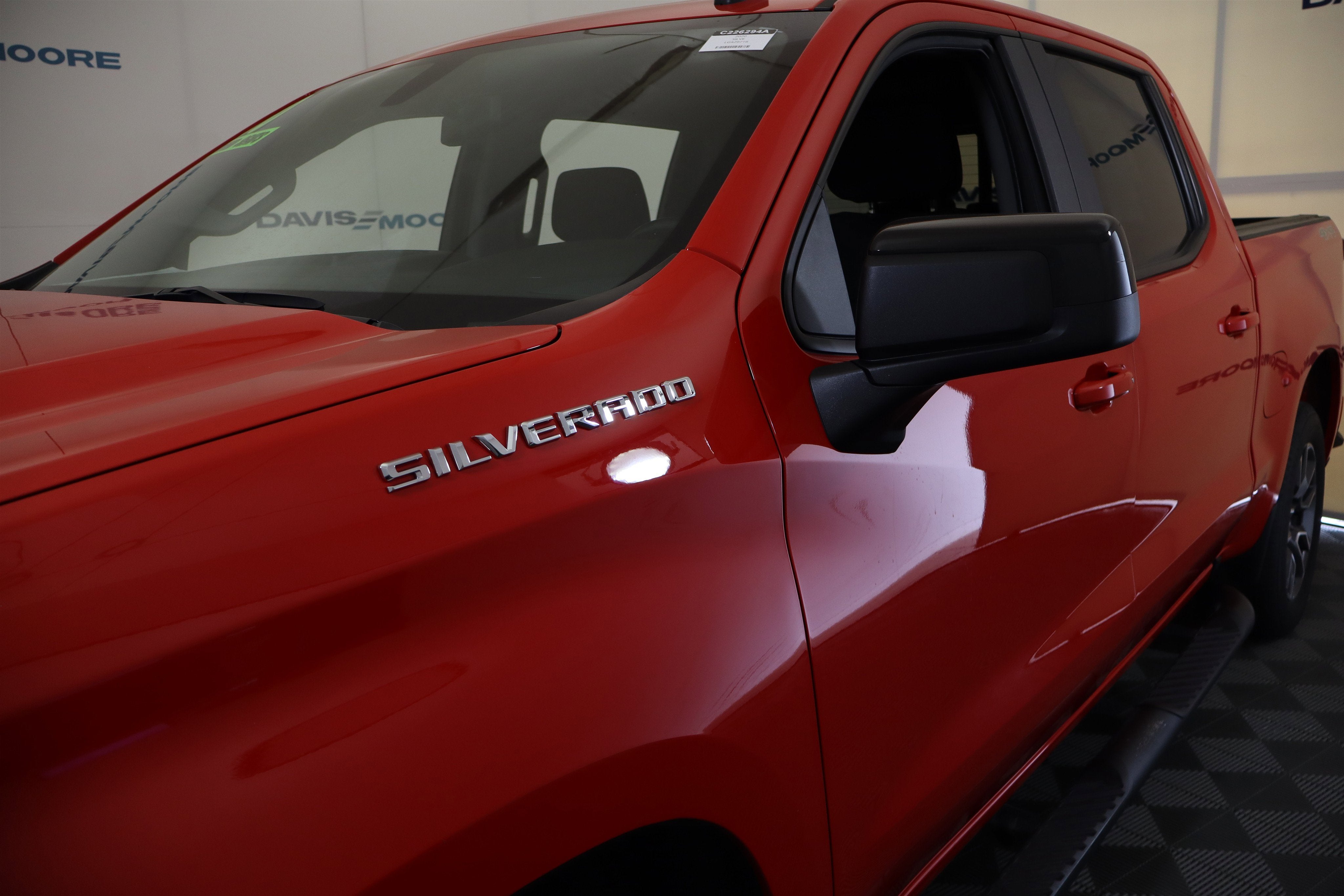 2020 Chevrolet Silverado 1500 RST Crew Cab 4WD