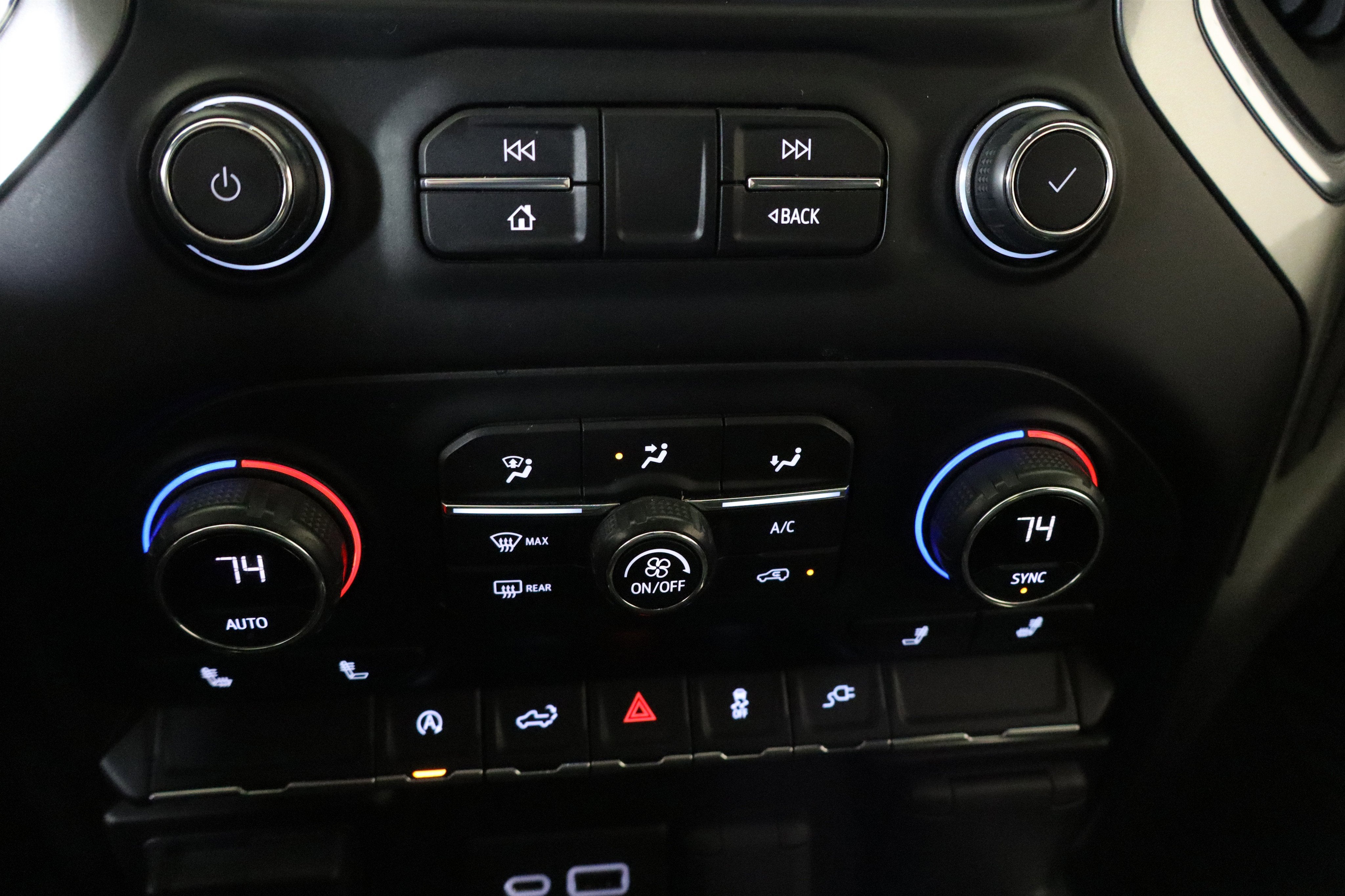 2020 Chevrolet Silverado 1500 RST Crew Cab 4WD