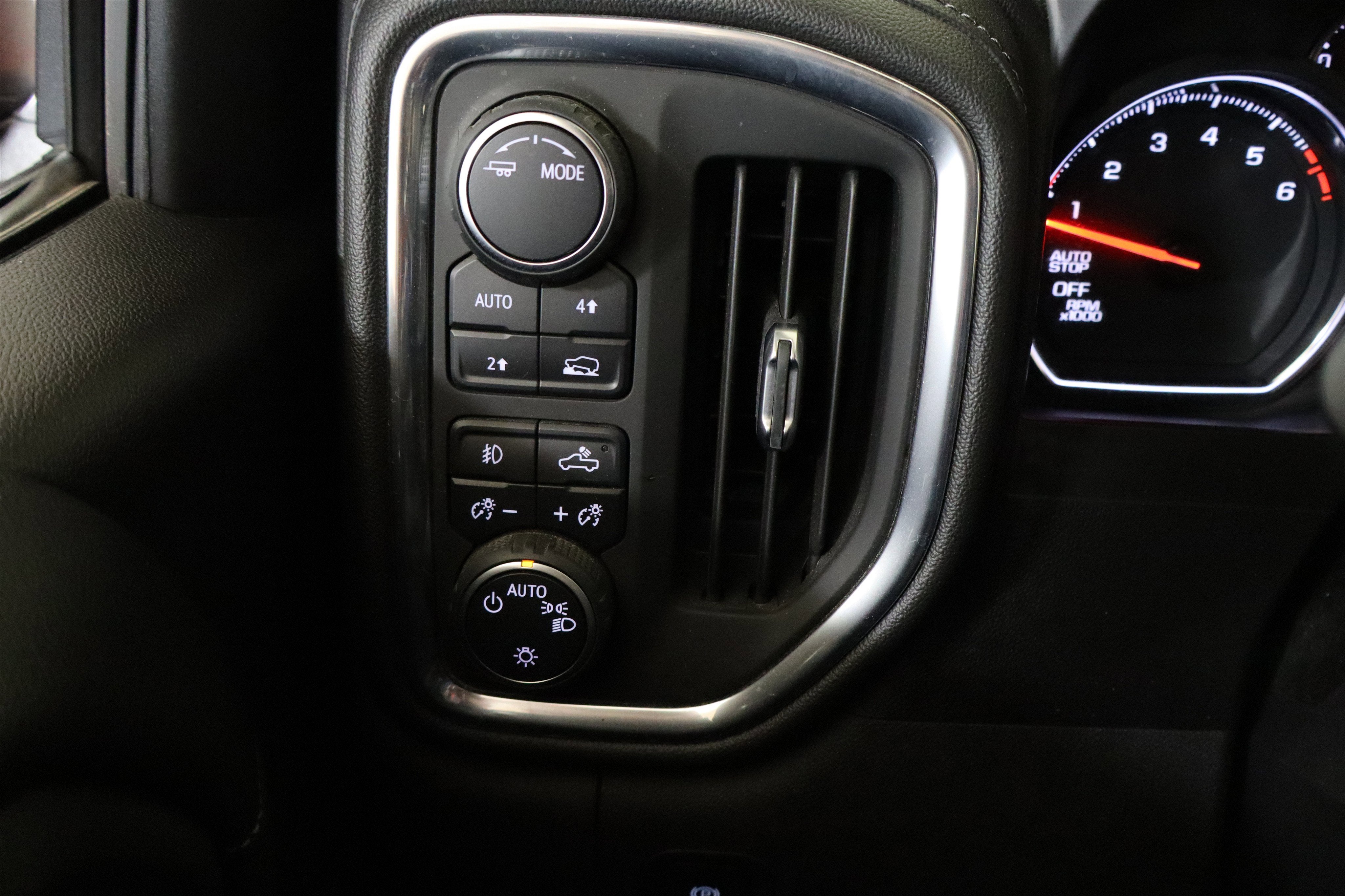 2020 Chevrolet Silverado 1500 RST Crew Cab 4WD