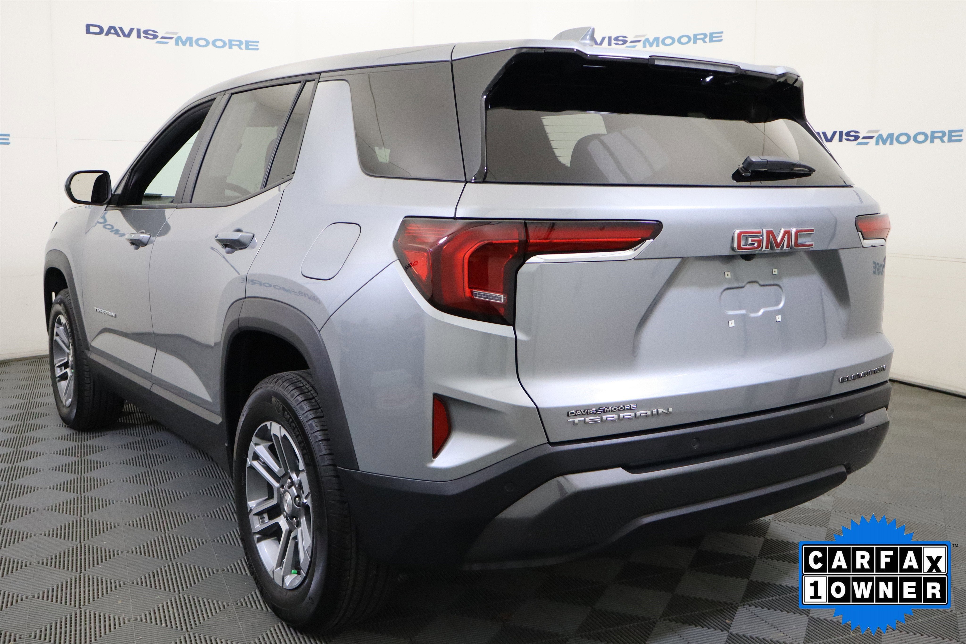 2025 GMC Terrain FWD Elevation