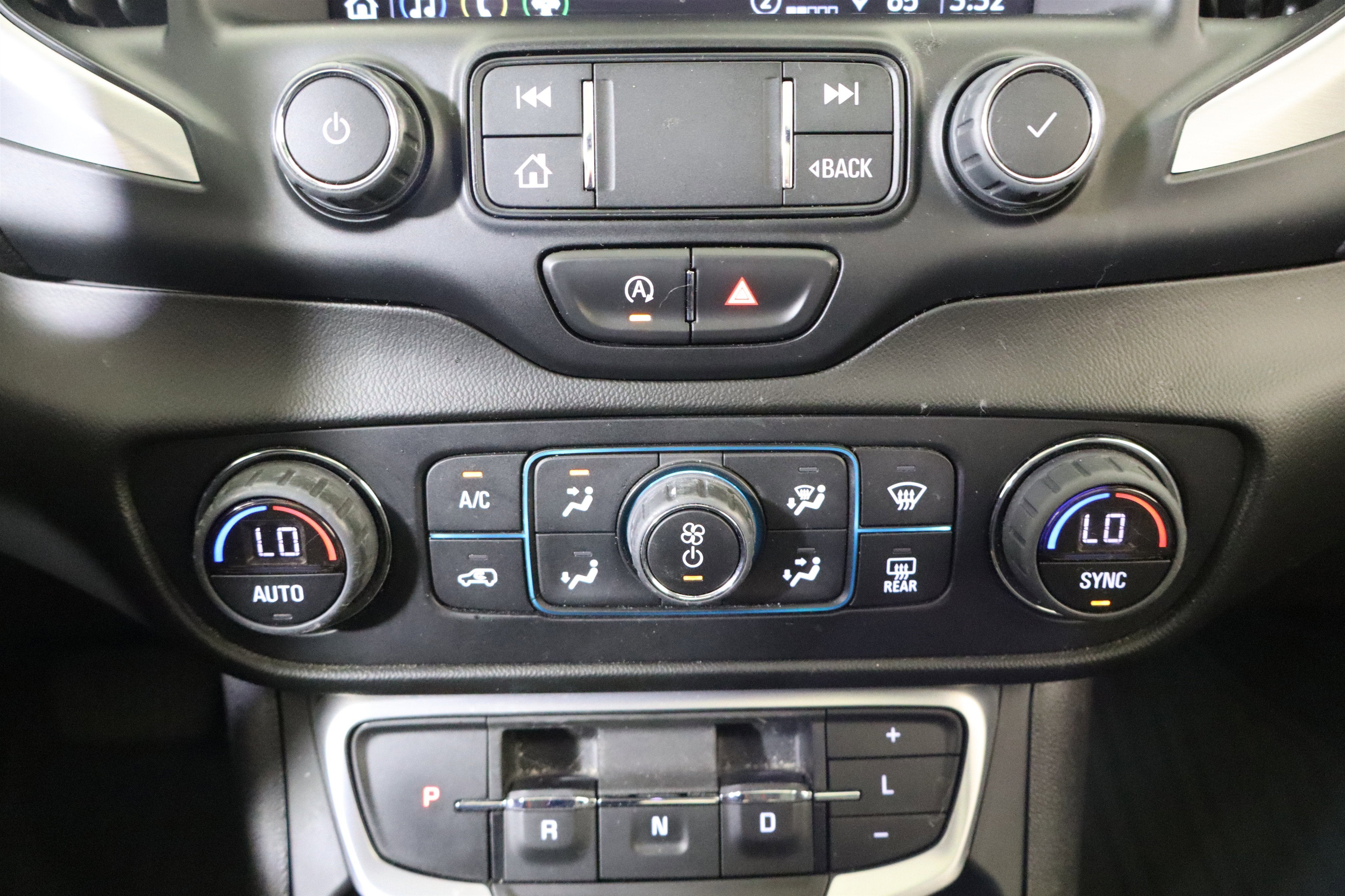 2022 GMC Terrain SLT AWD