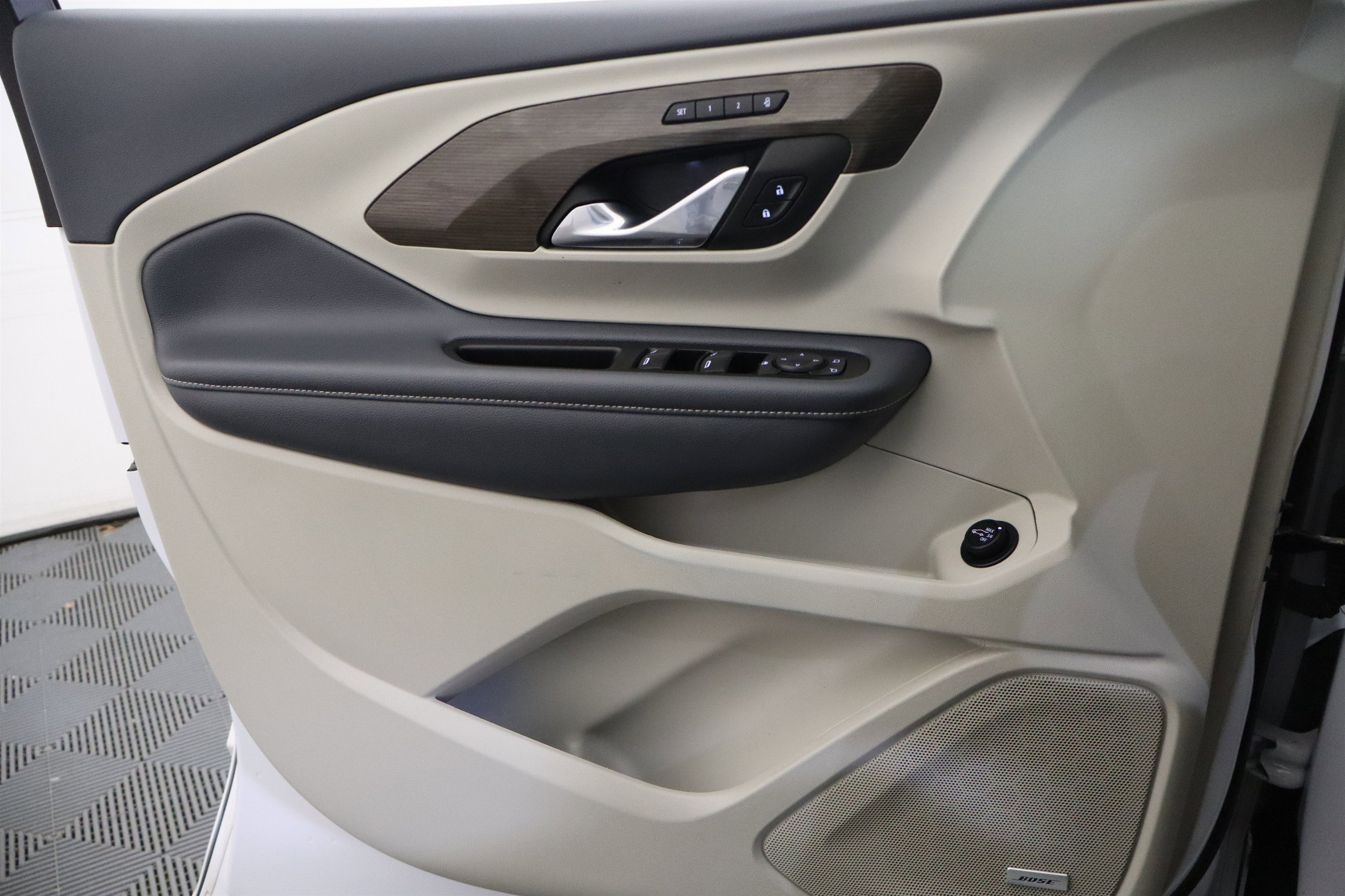 2023 GMC Terrain Denali AWD