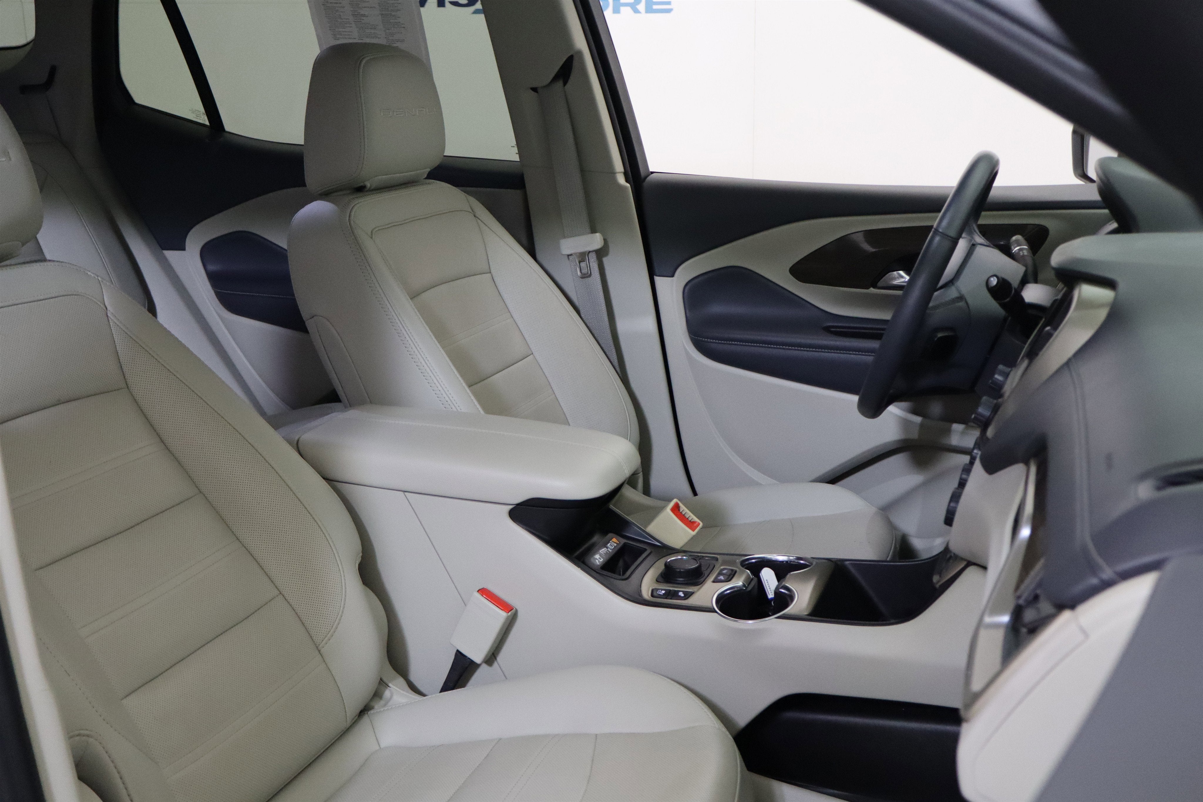 2023 GMC Terrain Denali AWD