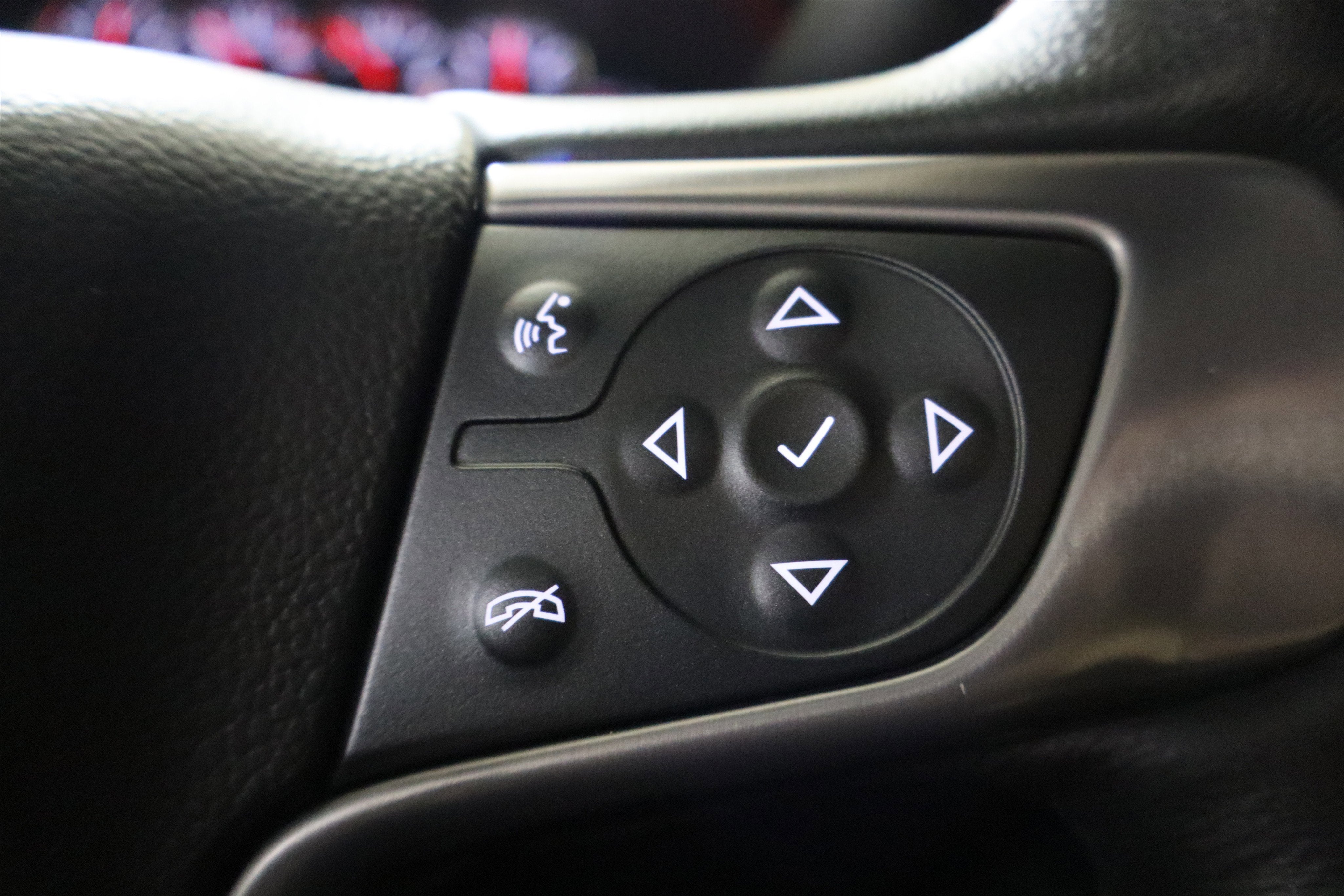 2015 GMC Sierra 1500 SLT Crew Cab 4WD