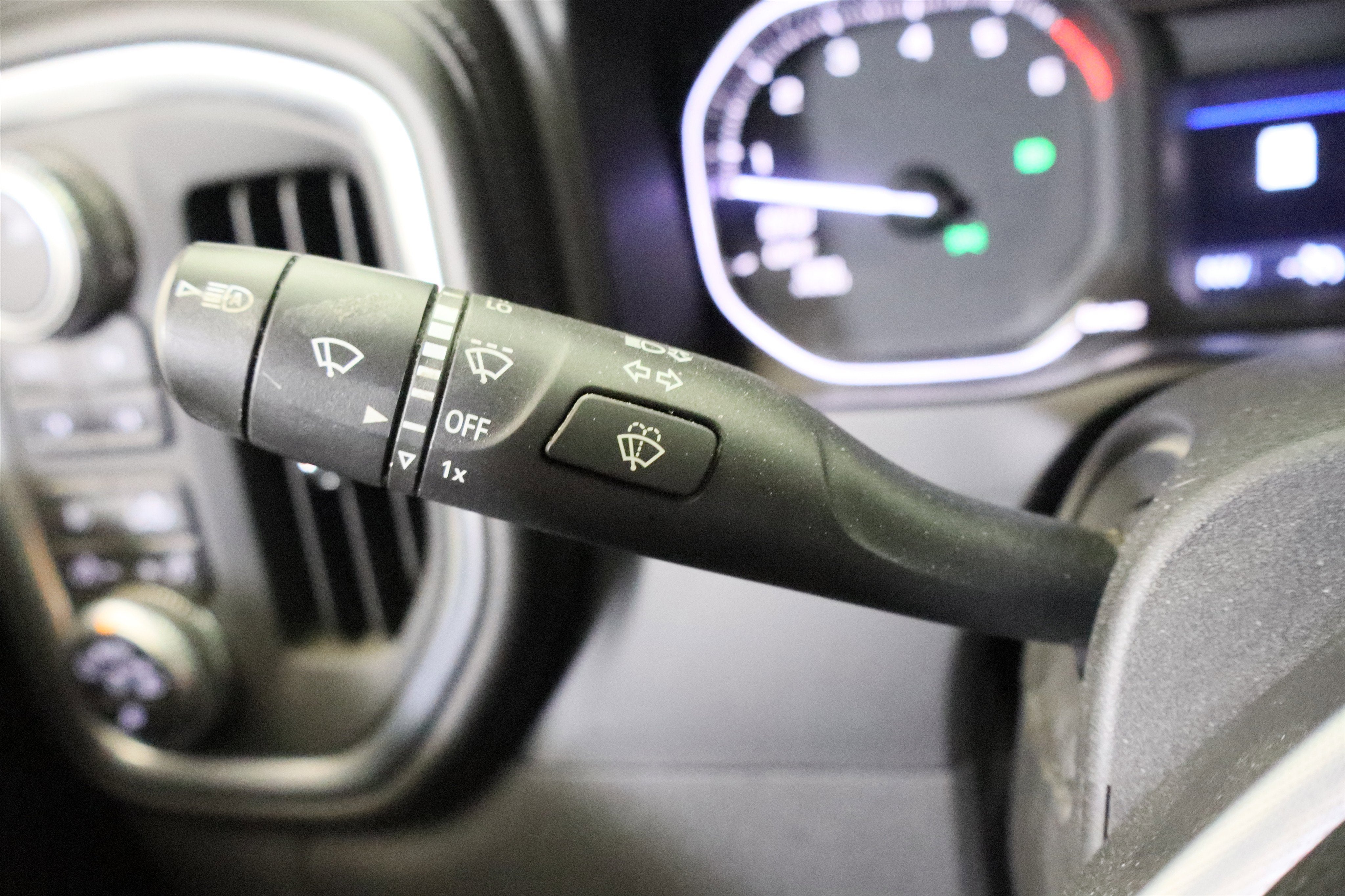 2019 GMC Sierra 1500 SLT Crew Cab 4WD