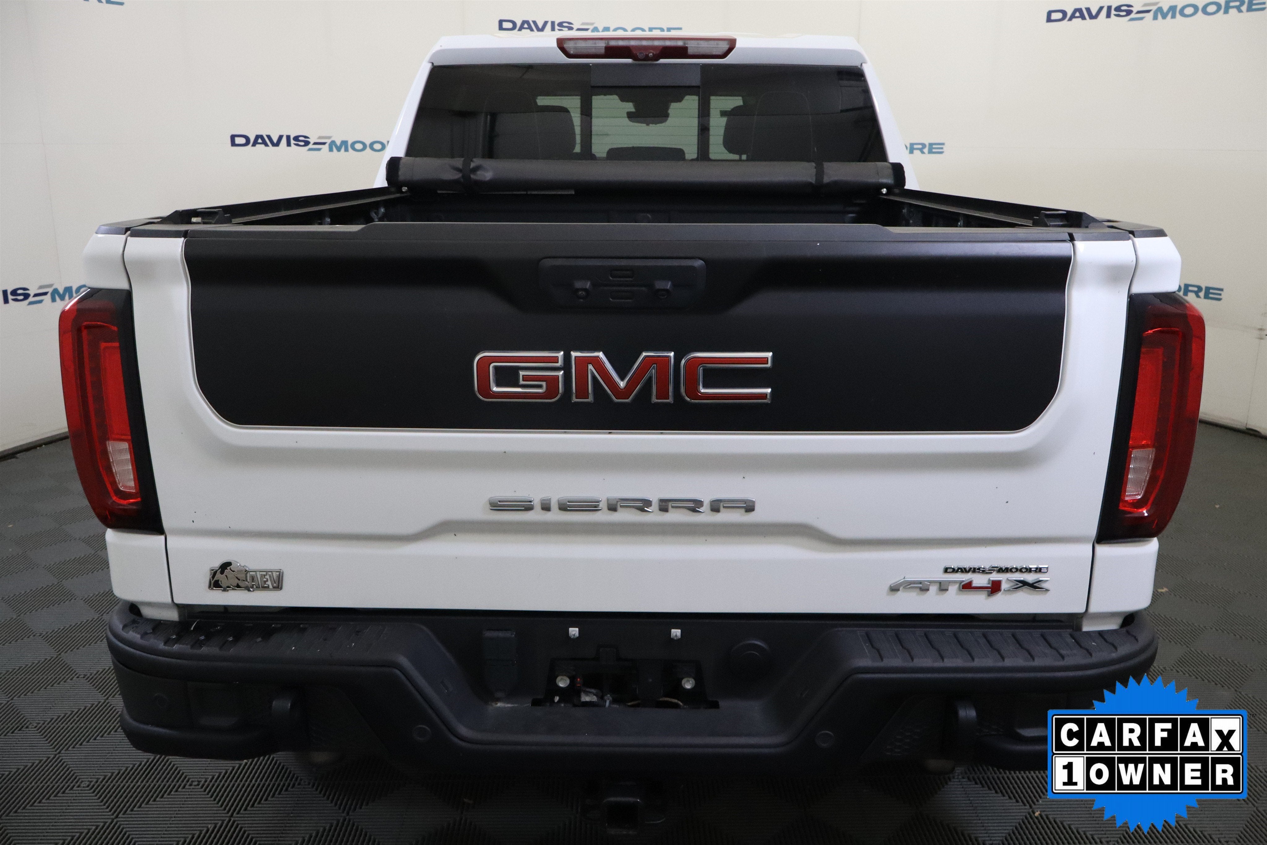 2023 GMC Sierra 1500 AT4X 4WD Crew Cab