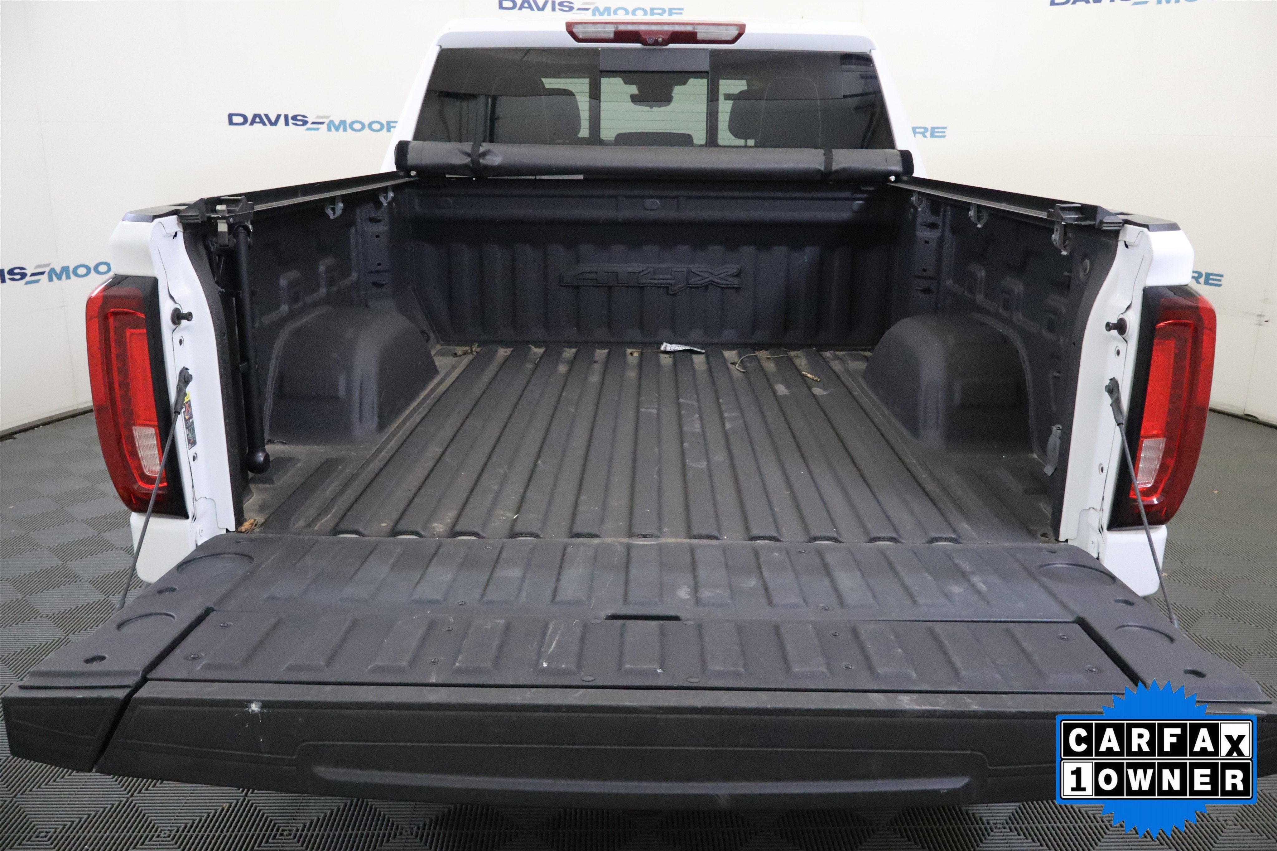 2023 GMC Sierra 1500 AT4X 4WD Crew Cab