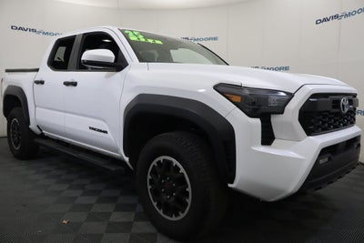 2025 Toyota Tacoma 4WD SR