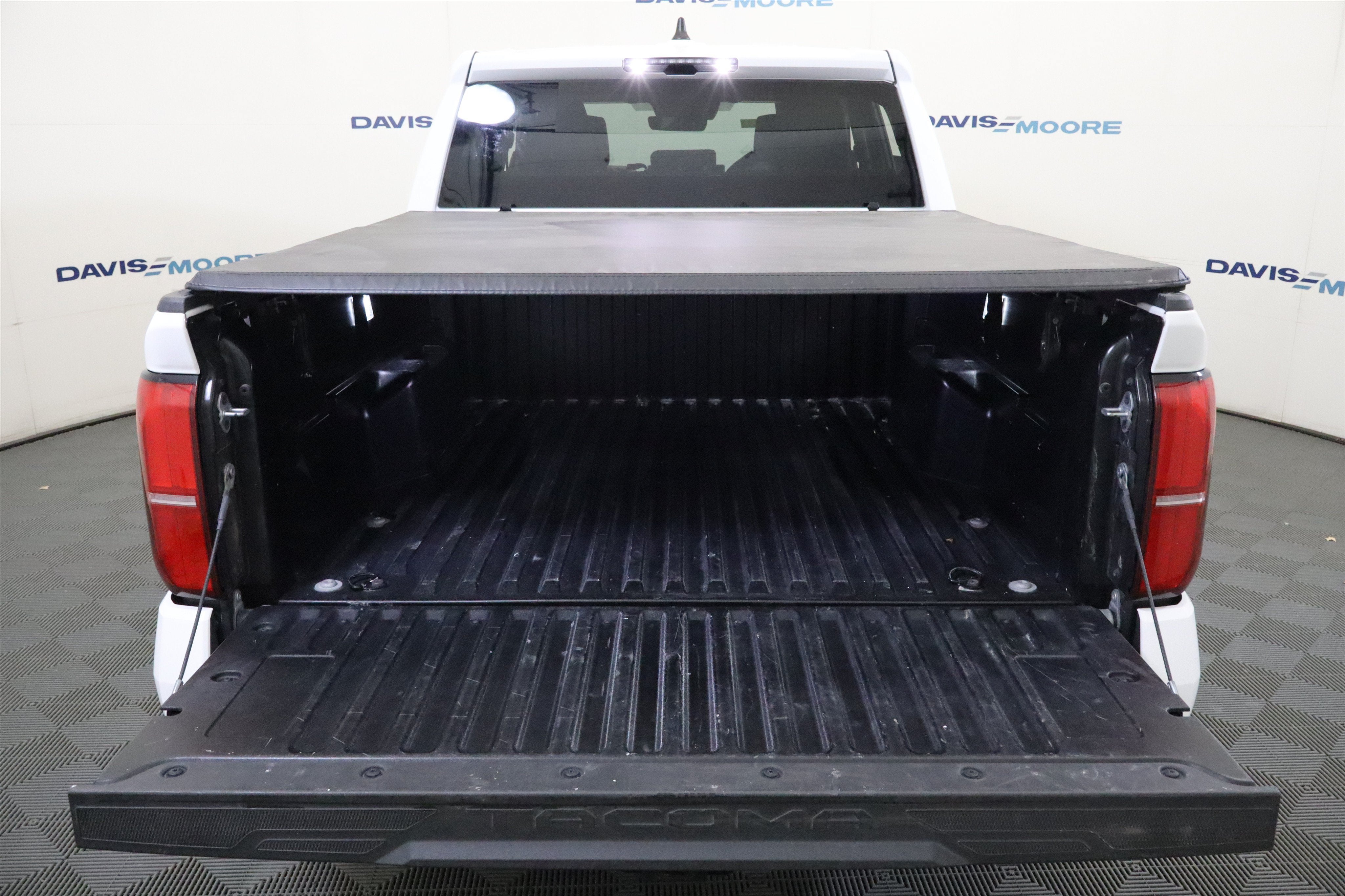 2025 Toyota Tacoma 4WD SR