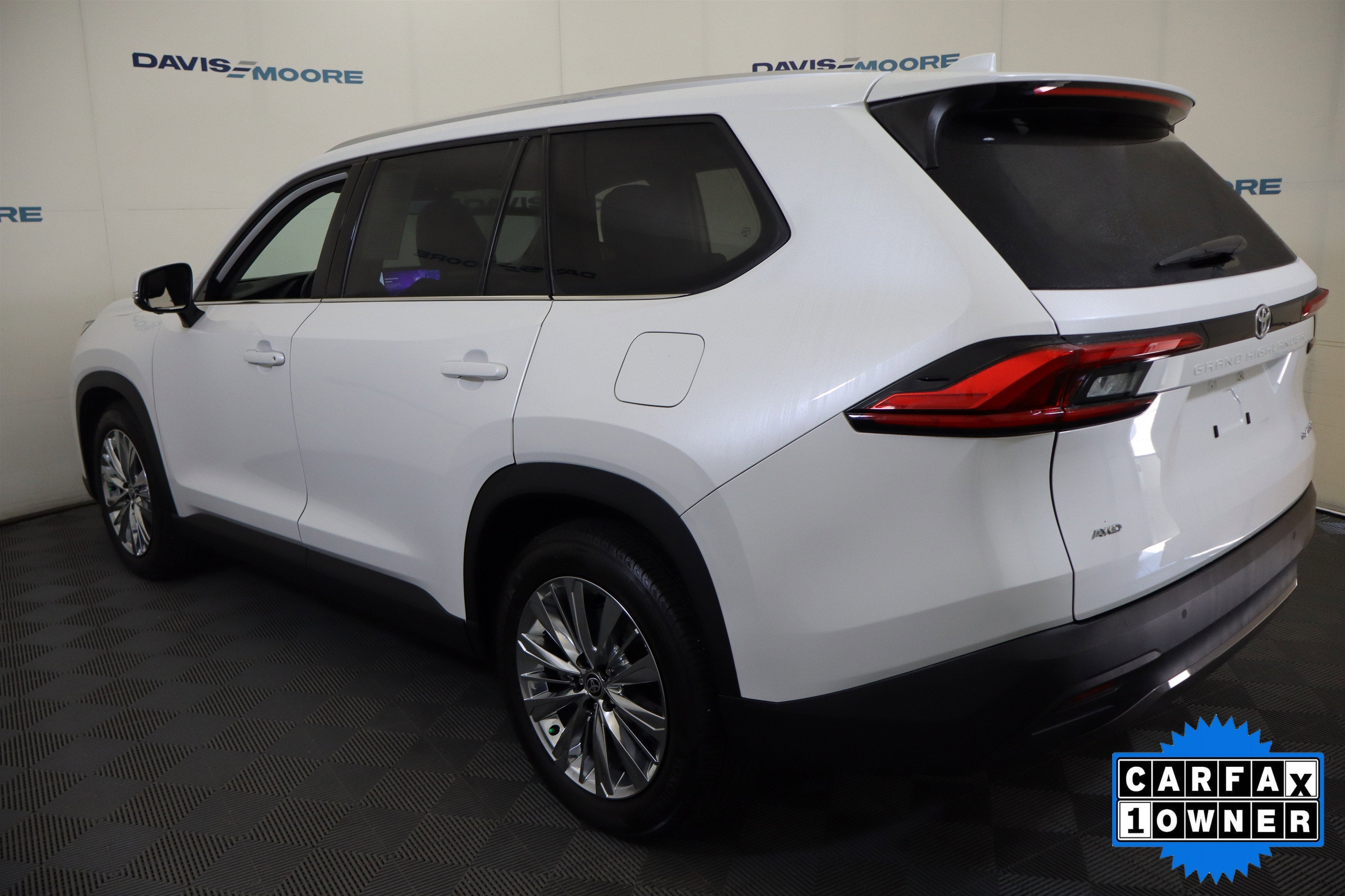 2024 Toyota Grand Highlander Platinum