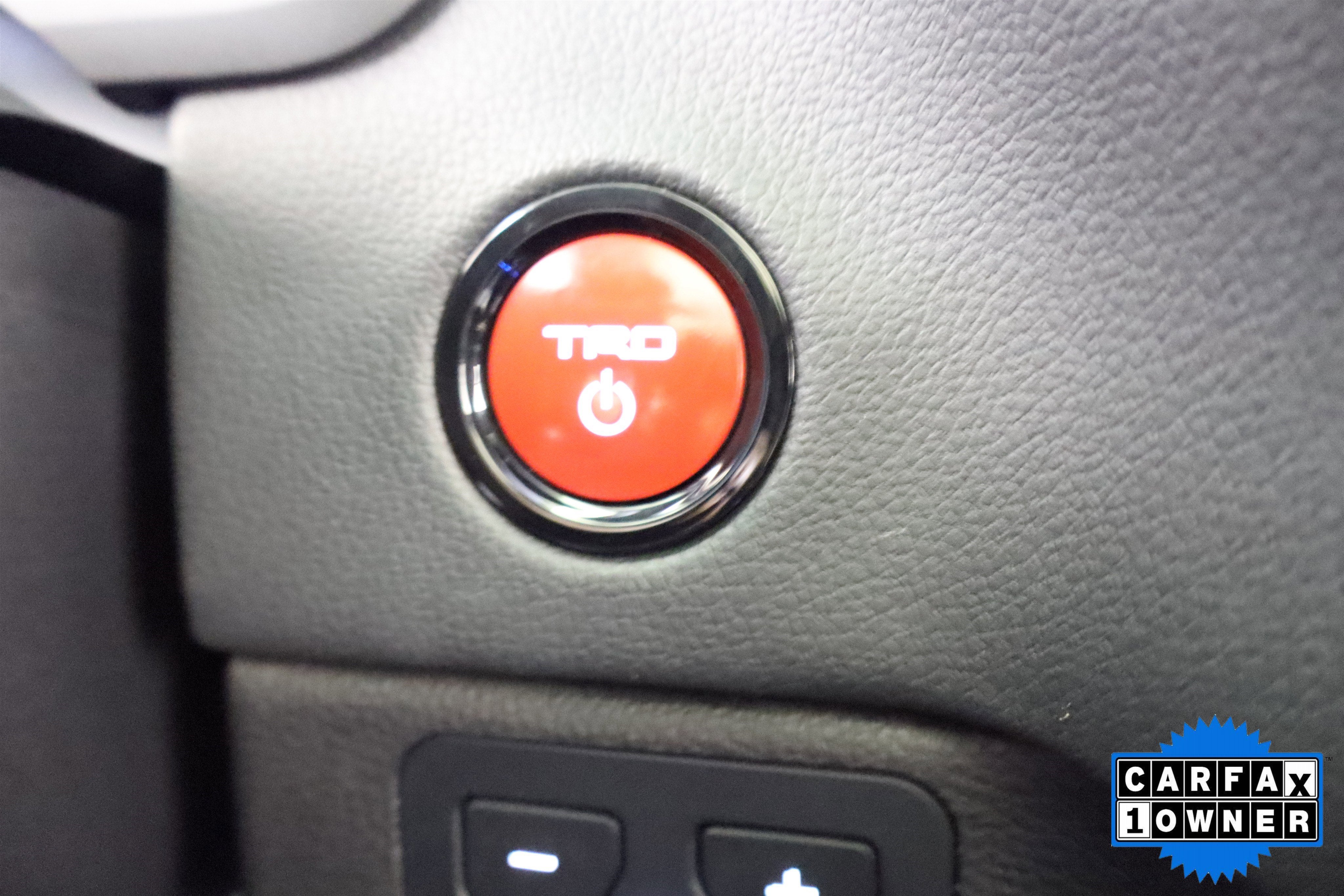 2025 Toyota Sequoia SR5 4WD