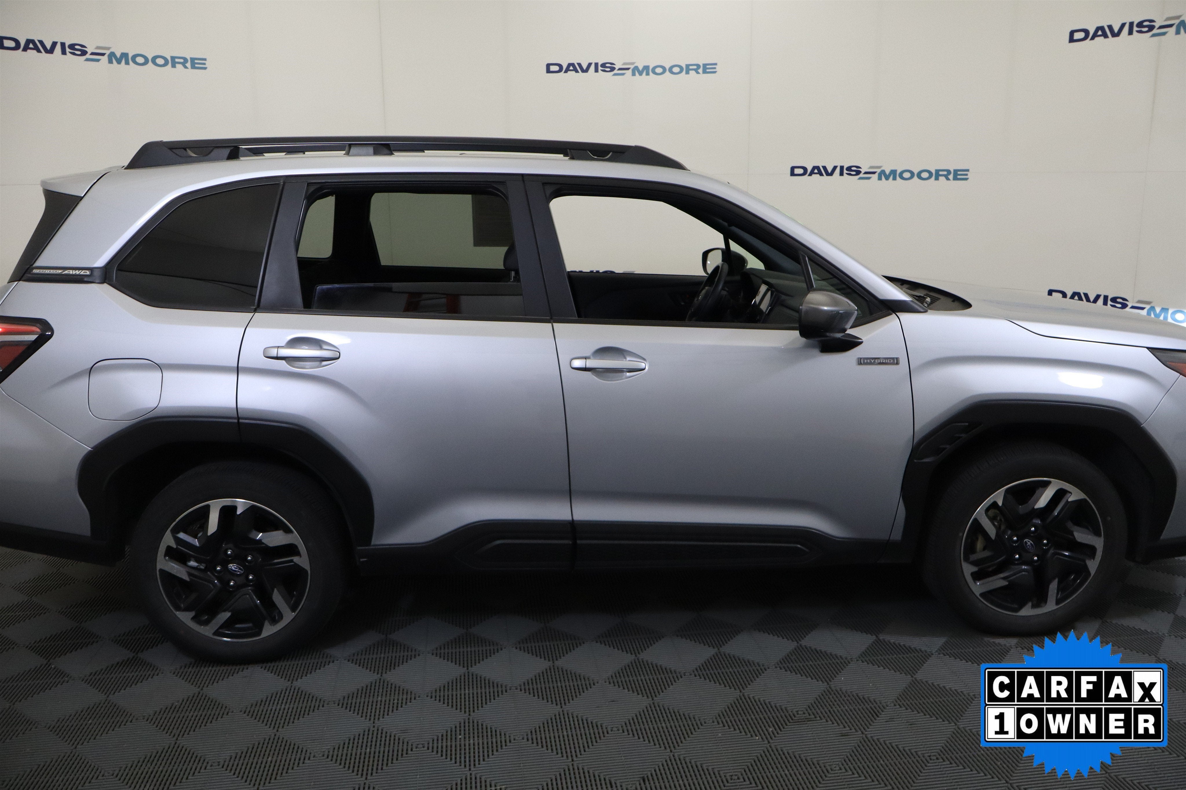 2025 Subaru Forester Premium Hybrid AWD