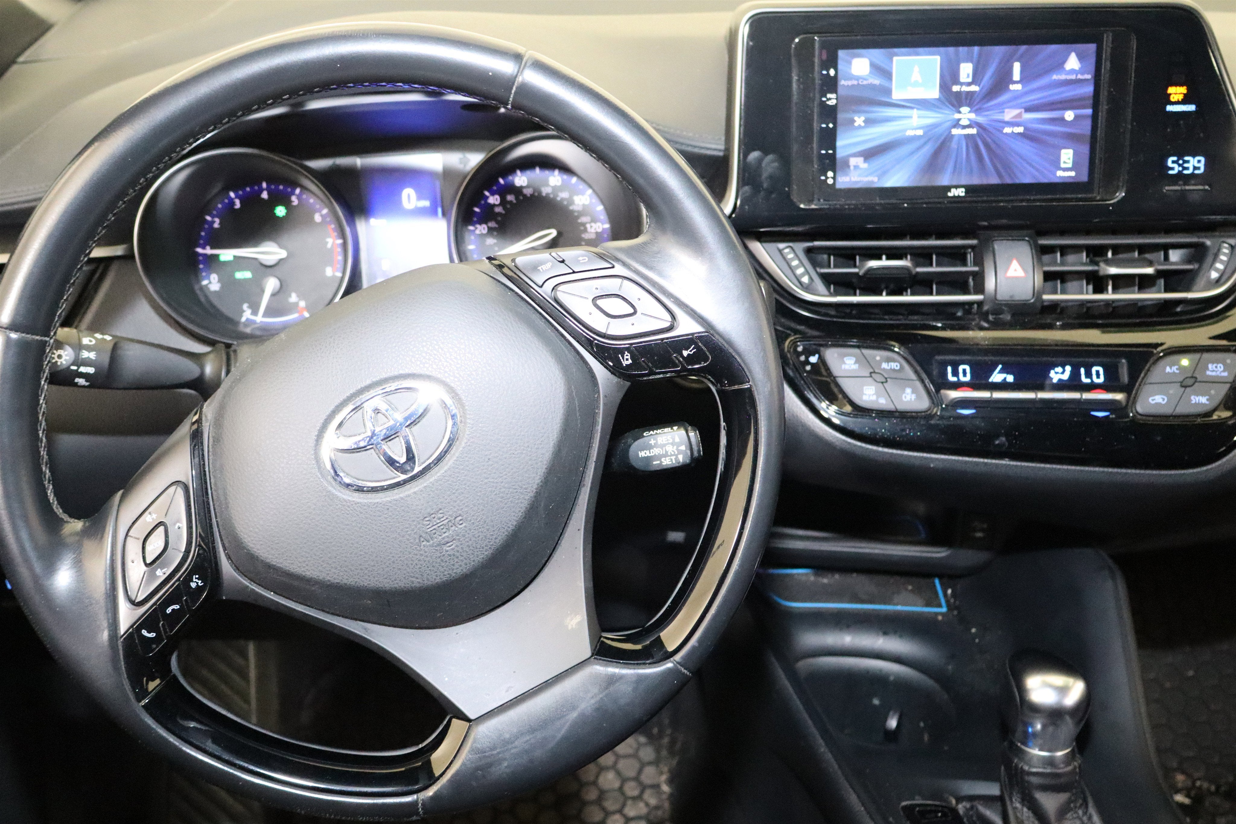 2018 Toyota C-HR XLE